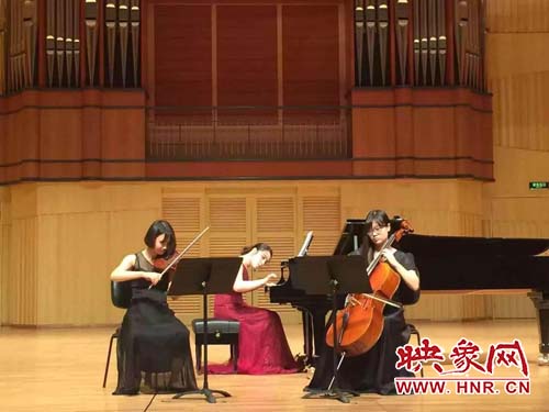 李明陽、謝怡晨鋼琴音樂會在河南藝術中心圓滿落幕