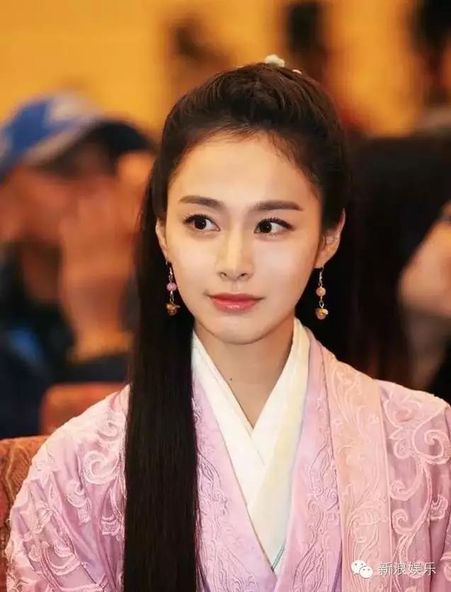 允兒招架不住古裝？韓國女星古裝LOOK一覽 誰贏了？