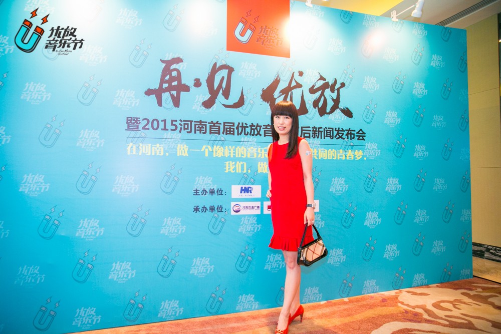 美女主播佳音！