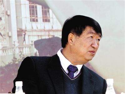 2012年12月，時(shí)任普洱市委書(shū)記的沈培平。圖/CFP