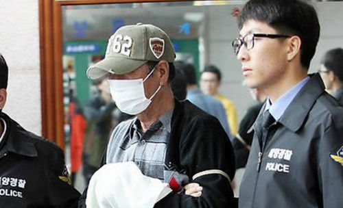資料圖片：韓國檢方和警方聯合調查本部15日對“世越”號客輪的15名船員進行逮捕起訴。
