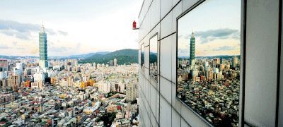  標志性建筑下面，臺灣的市井美食隱藏其中，待你尋找。