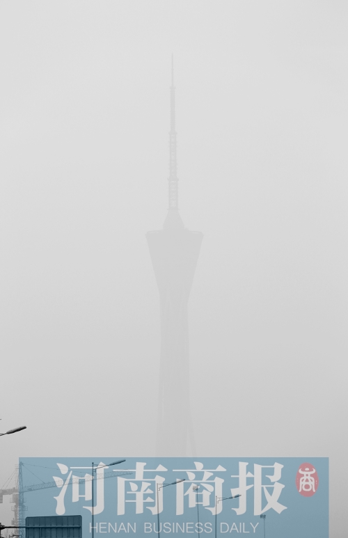 鄭州市區，霧霾再次來襲