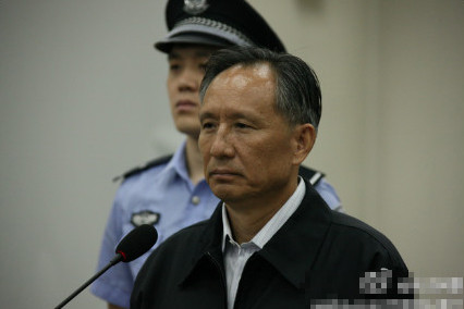 庭審現場的張曙光。
