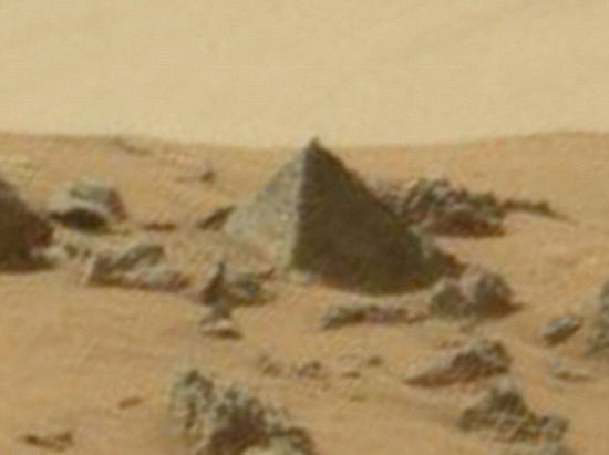 火星上驚現神秘“穹頂” UFO迷稱是古文明標志(組圖)
