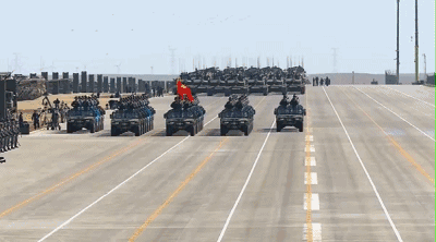 日本網(wǎng)友第一次看中國(guó)建軍節(jié)閱兵直播 啥反應(yīng)？