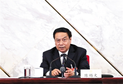 　全國政協委員、中央農村工作領導小組副組長陳錫文。