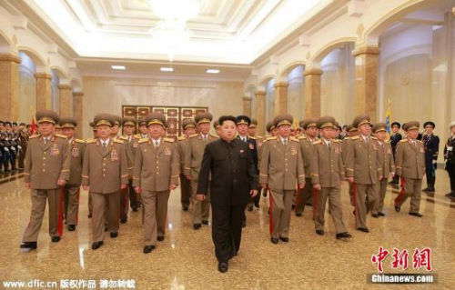 資料圖：朝鮮最高領導人金正恩此前參謁錦繡山太陽宮的情景。