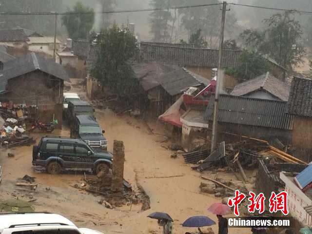 7月28日,云南省保山市隆陽(yáng)區(qū)瓦房鄉(xiāng)喜坪村上坪小組發(fā)生山洪災(zāi)害