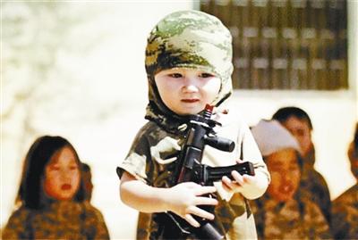 伊斯蘭國發布宣傳視頻 訓練娃娃兵震驚全球