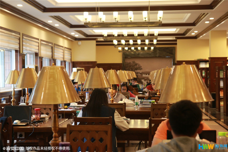 重慶大學改造翻新的“民國風圖書館”走紅網絡，引得無數網友點贊