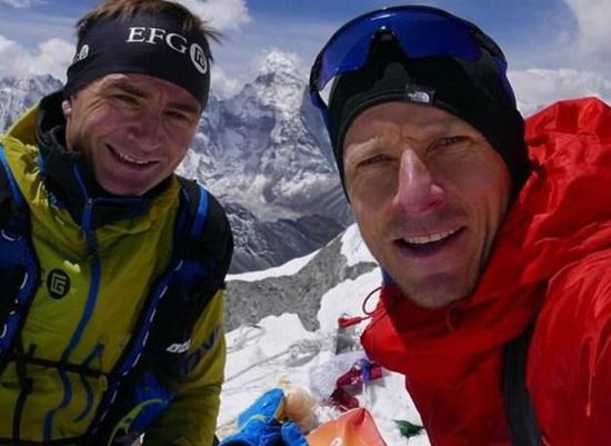 美國登山者遇雪崩喪命 尸體封存冰川16年被發現