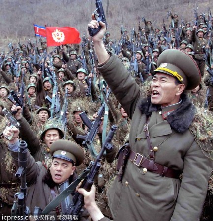 　朝鮮人民軍士兵戰(zhàn)意高昂。