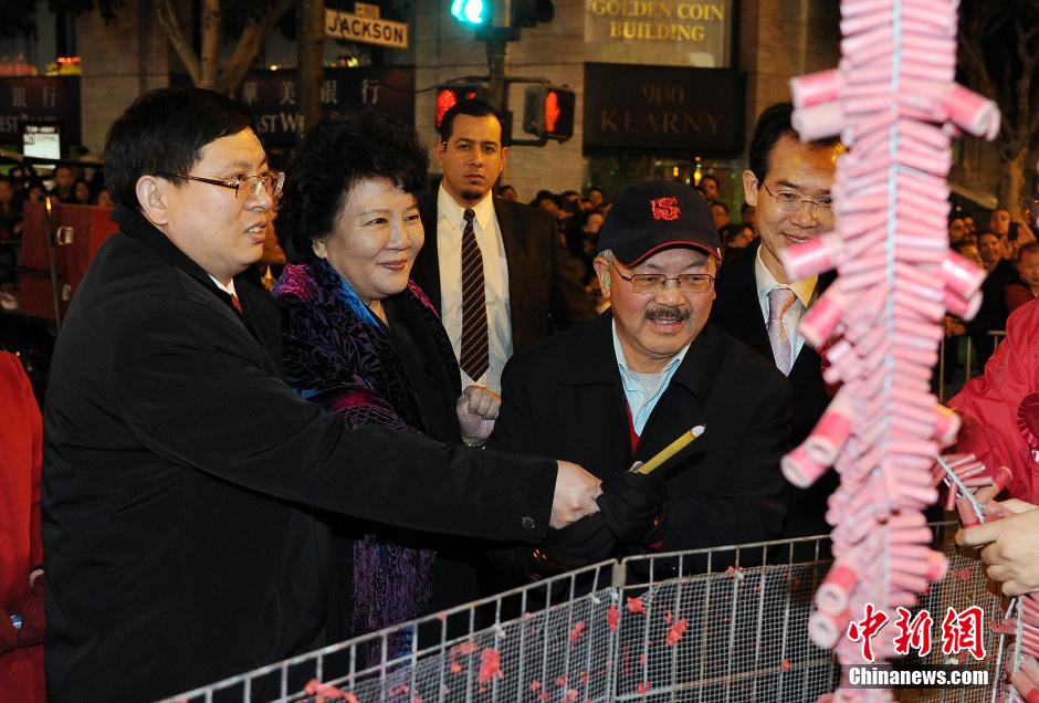 舊金山隆重慶祝農(nóng)歷新年 舊金山隆重慶祝農(nóng)歷新年